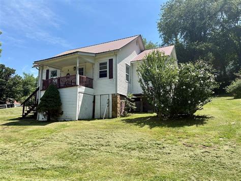 173 Weirwood Rd, Mount Hope, WV 25880 | Homes.com