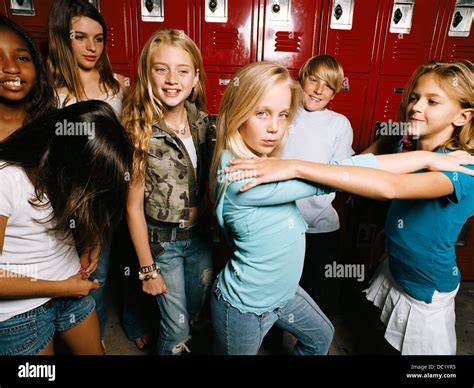 Girls locker room hi-res stock photography and images - Alamy