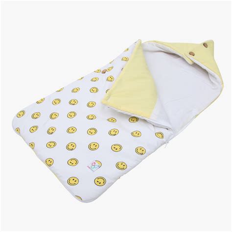 Baby Carrier – Smiley Buttons