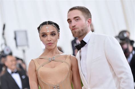 Robert Pattinson and FKA Twigs Breakup Details | POPSUGAR Celebrity