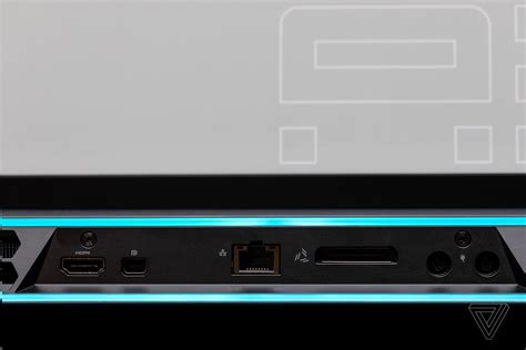 Alienware Area 51M Review 的图像结果