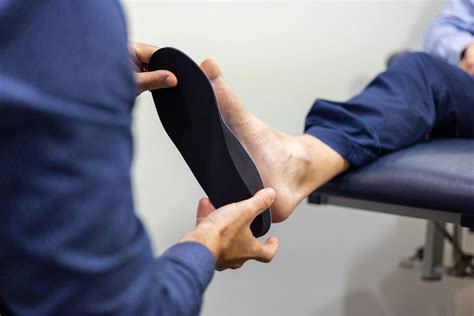 Plantar Fasciitis: Symptoms, Causes, Diagnosis & Treatment