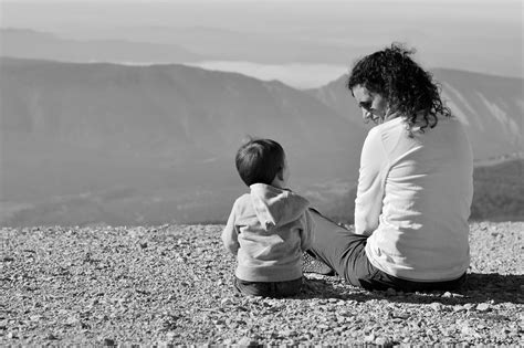 What It's Like to Lose Your Mom Before You Have Kids | POPSUGAR Family