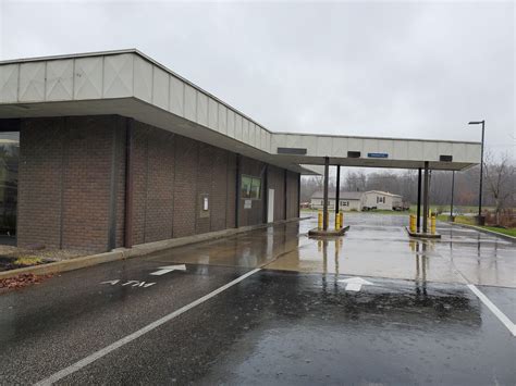 201 E Erie St, Linesville, PA 16424 - PNC Bank | LoopNet