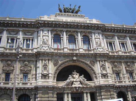 In Italy, the Court of Cassation confirms the dismissal of a teacher ...