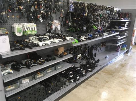 Goodwill Computer Store 的图像结果