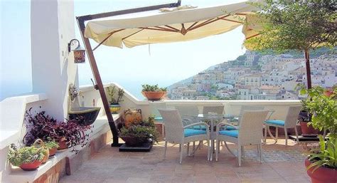 LA SOFFITTA SUL MARE (Vietri sul Mare, Amalfi Coast, Italy) - Hotel ...