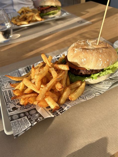 Queen Burger - Formentera Restaurant - HappyCow