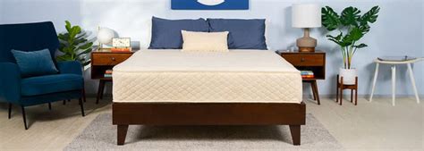 How To Find The Best Mattress For Older Adults | Duroflex Blog