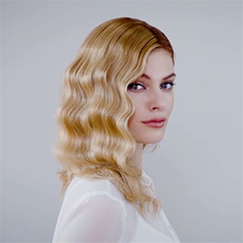 Buy Toni & Guy Deep Barrel Hair Waver, 32 mm - Black Online at Lowest ...