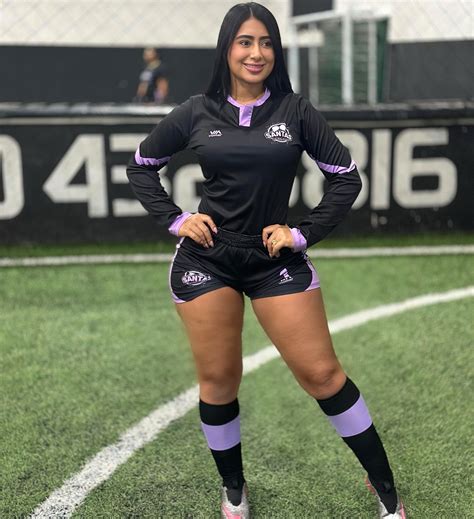 Monica Vallejo | Mañana entrenamiento 1pm en @morasoccerclub todas las @santasfutbolclub 💜 ...