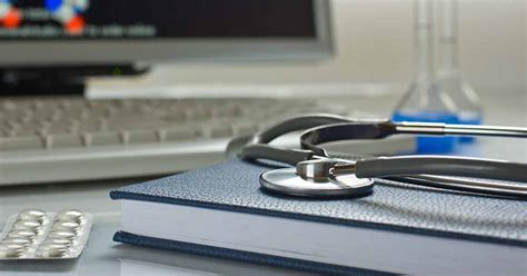 Types of Health Insurance 的图像结果