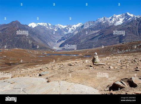 Local Mountain People India 的图像结果
