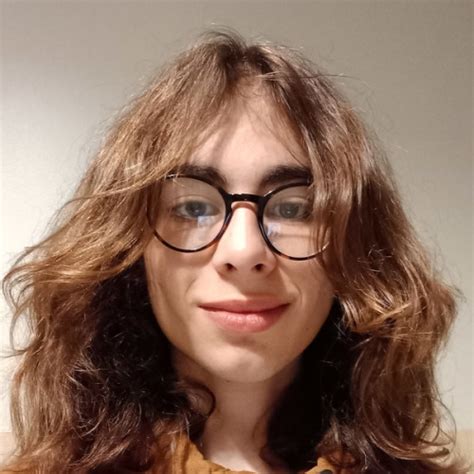 Lucas - English teacher - ₹1097/h