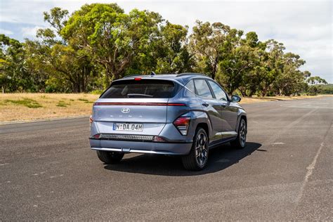 Hyundai Kona vs Toyota Yaris Cross Comparison | CarExpert