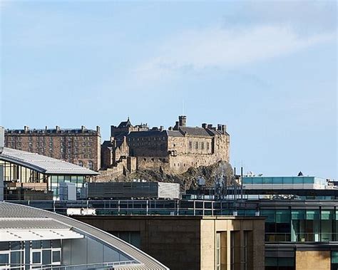 MOXY EDINBURGH FOUNTAINBRIDGE (Scotland) - Hotel Reviews, Photos, Rate ...