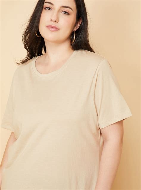 Buy Women Solid T-shirt Online at just Rs. 299.0 - 1000016323798 | Max ...