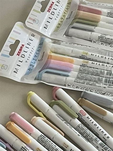 Aesthetic School Stationery 的图像结果