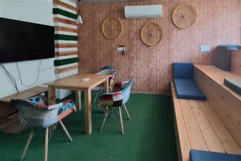 Bootstart Global Business Hub at INR 400/day - Coworking Space for a ...