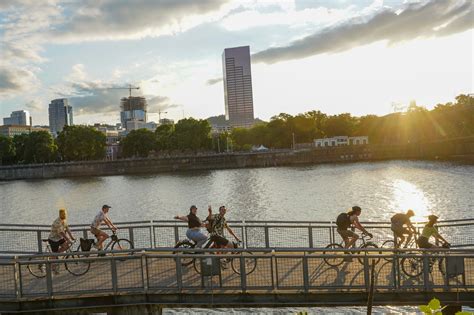 Yacht Rock Ride photo gallery and recap – BikePortland