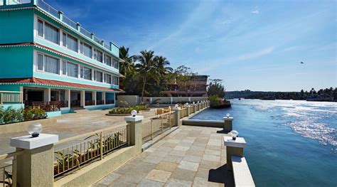 INDY WATERFRONT RESORT (Velim) - Hotel Reviews & Photos - Tripadvisor