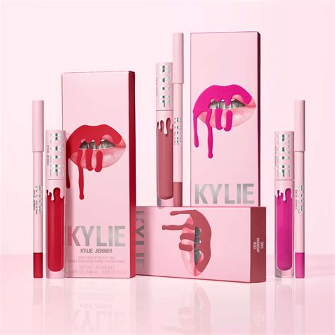 Velvet Lip Kit Lips • 3g