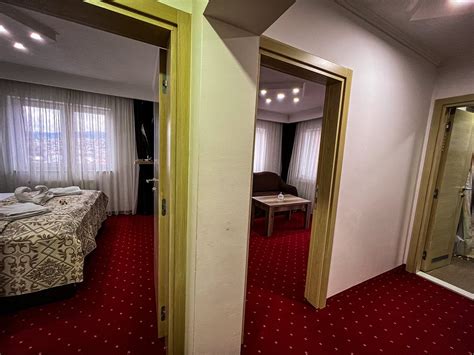 HOTEL NACIONAL GARNI (Sarajevo) - Hotel Reviews, Photos, Rate ...