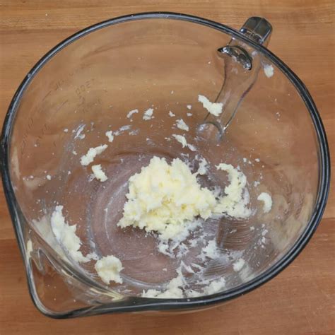 Image result for What Is a Shortbread Crust