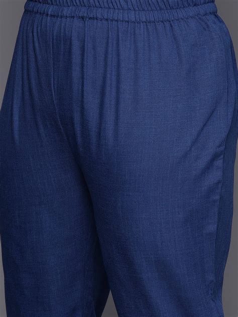 Varanga Women Plus Size Embroidered Yoke Straight Kurta Paired With ...