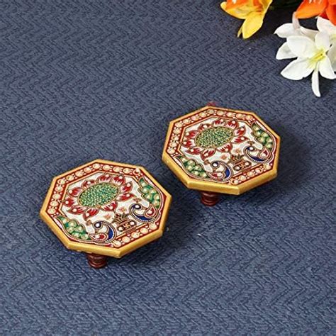 Buy Handicrafts Paradise Peacock with Feathers Spread Pattern Round ...