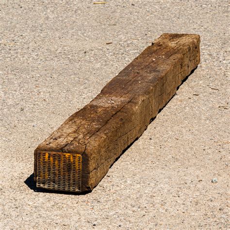 Murdoch's – Fox Lumber - 8' Railroad Tie