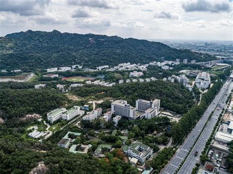 中国环境好的二本大学有哪些？ - 知乎