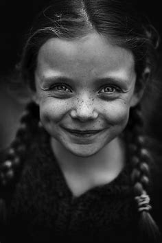 Barn - Monika Manowska Photography | Face photography, Expressions photography, Smile photography