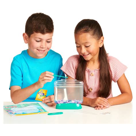 Little Live Pets Little Live Aqua Dragons LED Light up Tank Hatch and ...
