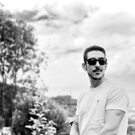 SteelSeries New Arctis Nova 3 Multi-Platform Wired Gaming On Ear ...