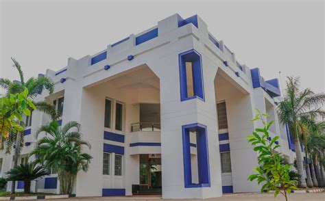 HBS Faculty | MBA College In Trichy
