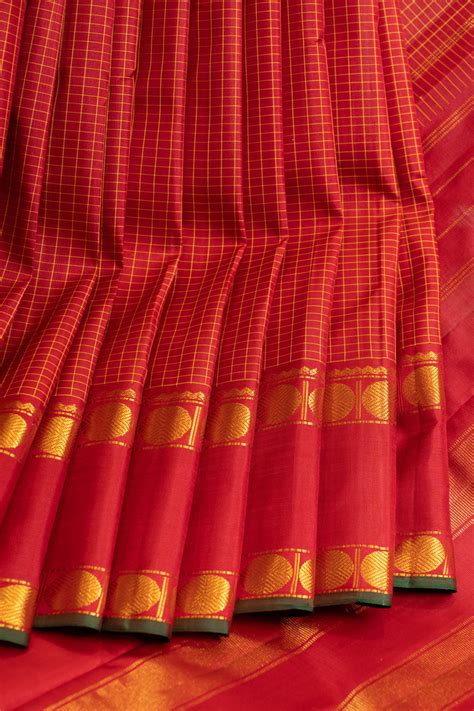 Maroon thread checks rettai pettu pure Kanchipuram silk saree | Clio Silks