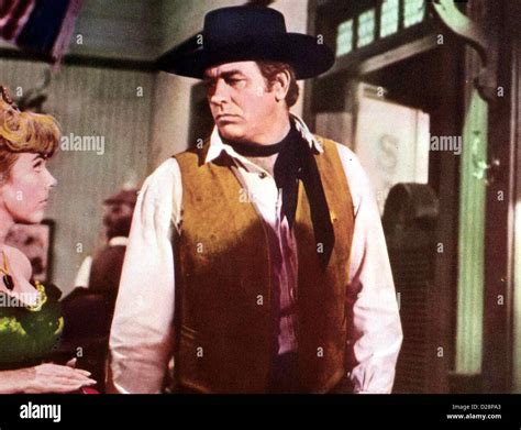 Wyoming-Bravados Waco Howard Keel mit Terry Moore (l.) *** Local ...