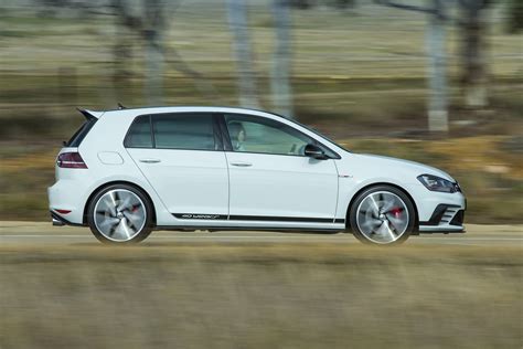 2016 Volkswagen Golf GTI 40 Years Review | CarAdvice