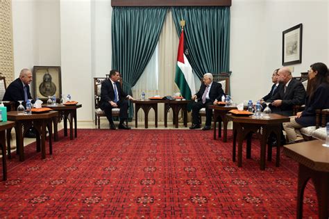 President Abbas receives Russian Special peace envoy