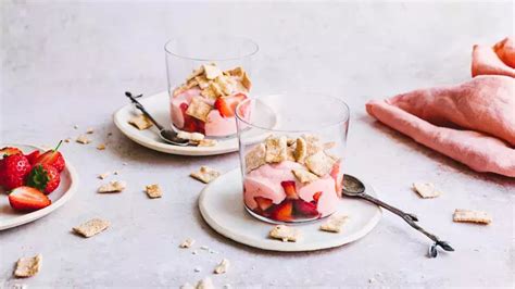 CINI-MINIS® Chrumkavé jogurtové poháre