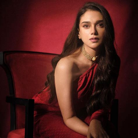 SABYASACHI News | Latest SABYASACHI Updates, Stories & Photos | Vogue India