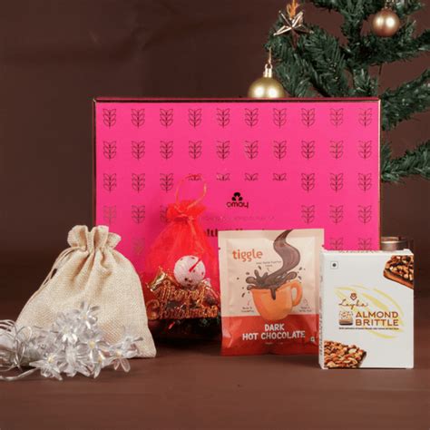 Xmas Treats Gift Box - Omay Foods
