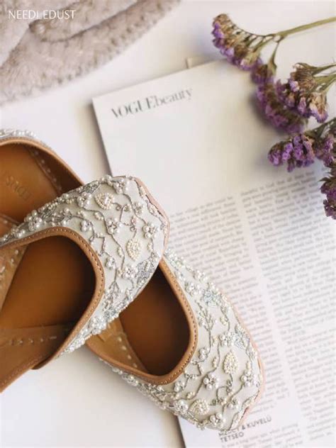 Monroe Grey Jutti | Silver Jutti For Women – Needledust