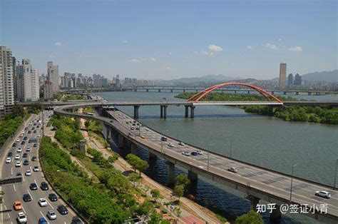 外国人来中国旅游，最喜欢去的3座城市，知道都是哪吗？