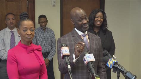 Mediation cancelled in second ouster case of Shelby Co. Clerk Wanda Halbert