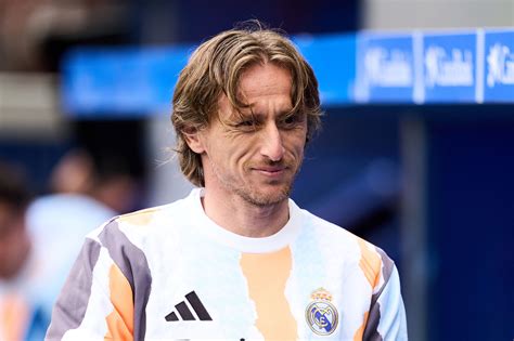 Le Real Madrid prépare 90M€ pour l'héritier de Luka Modric — foot11.com