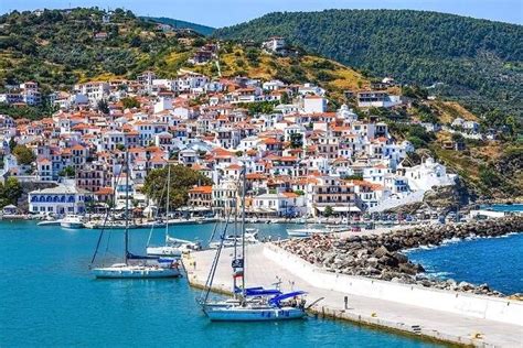 15 Greek Islands That'll Leave You Awestruck With Beauty