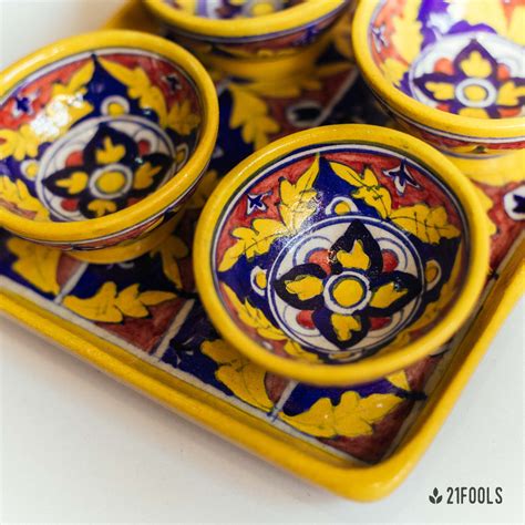 Blue Pottery Trays with Bowls / 'Kot Jewar' / Red Brick – 21 Fools