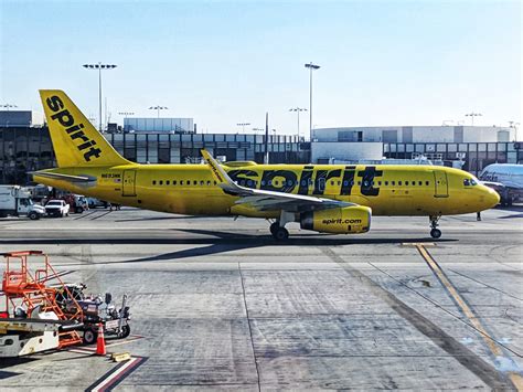 Spirit Airlines, Los Angeles – Las Vegas - Onboard Hospitality